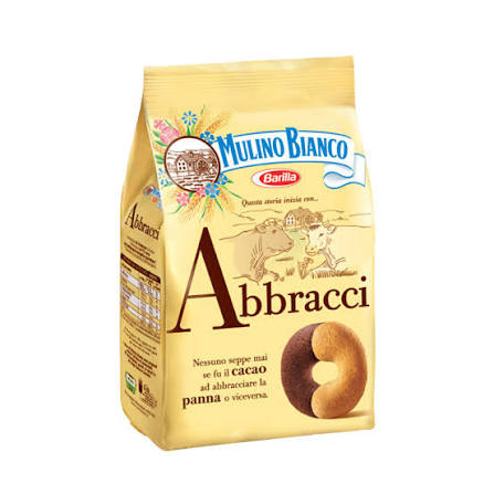 Mulino Bianco Abbracci 350g Cocoa and Cream Hugs Cookies.